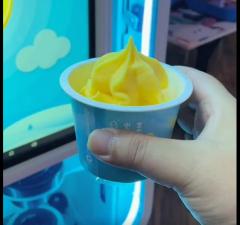 【48812】“ICE机摩人”冰淇淋机 一个新零售风口下的产品
